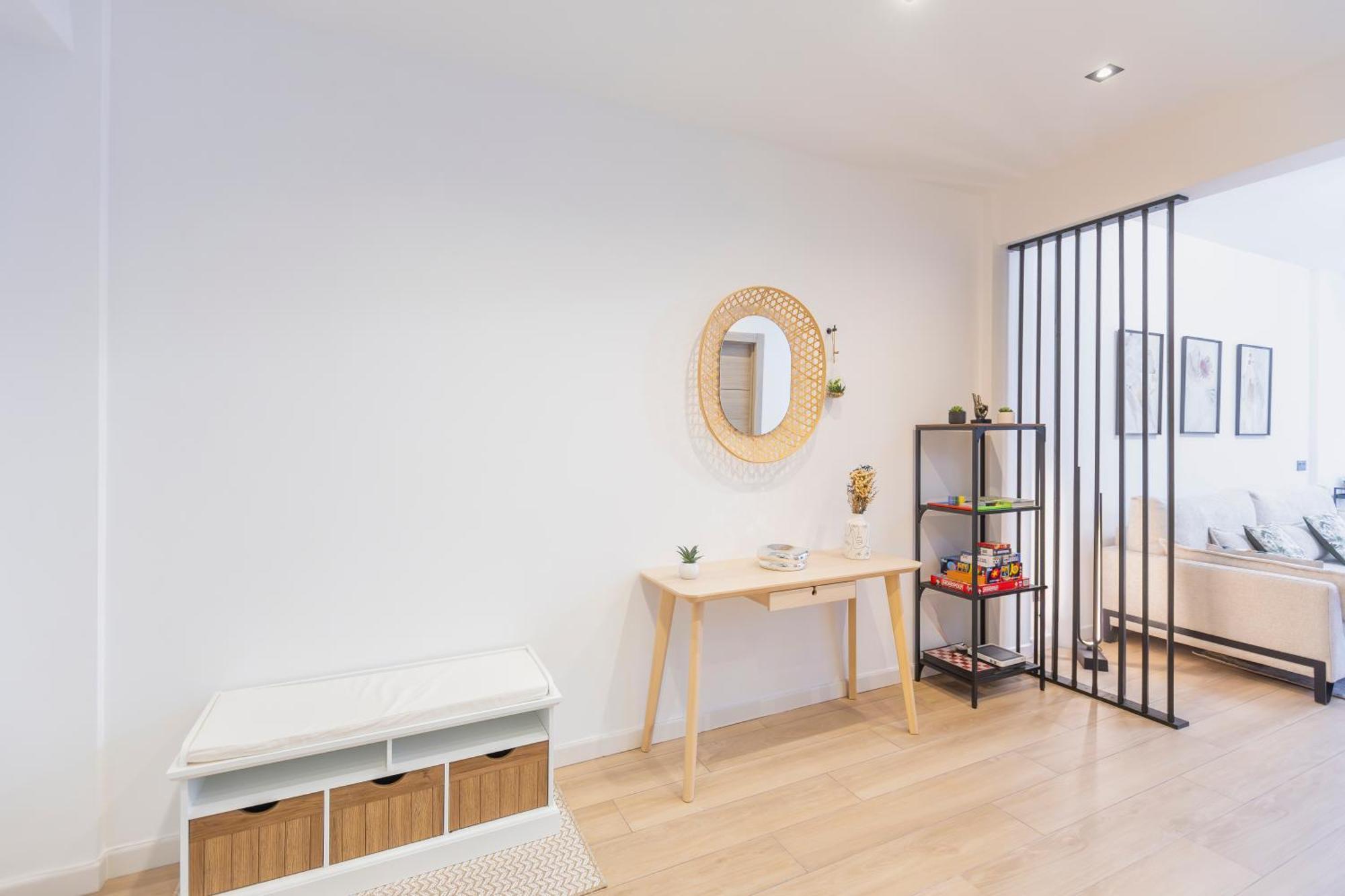 Fully Renovated Apartment In The Heart Of Fuengirola, 2 Min Walk To The Beach Exterior photo