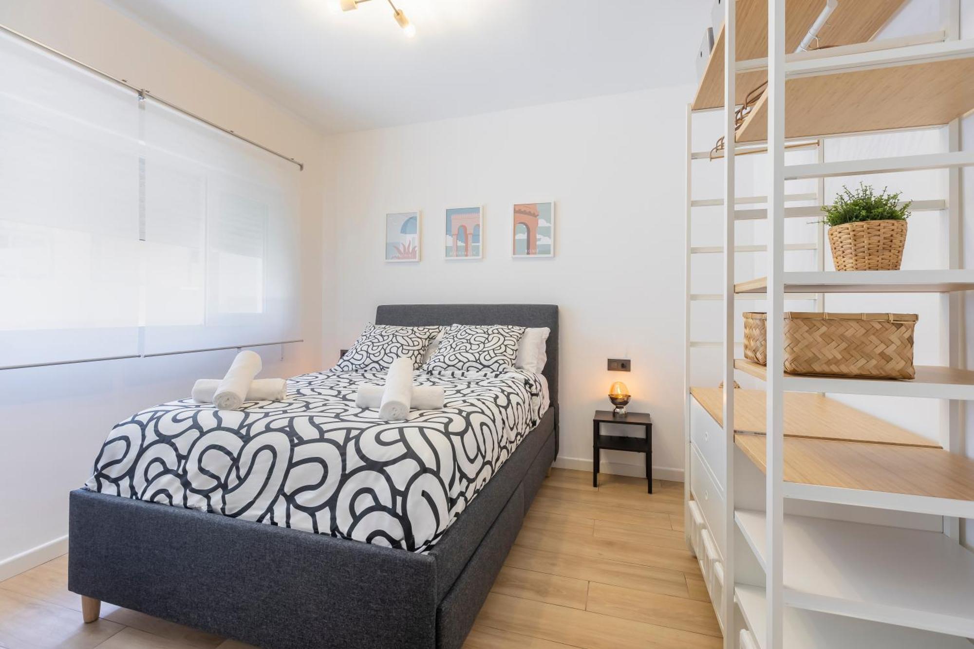 Fully Renovated Apartment In The Heart Of Fuengirola, 2 Min Walk To The Beach Exterior photo