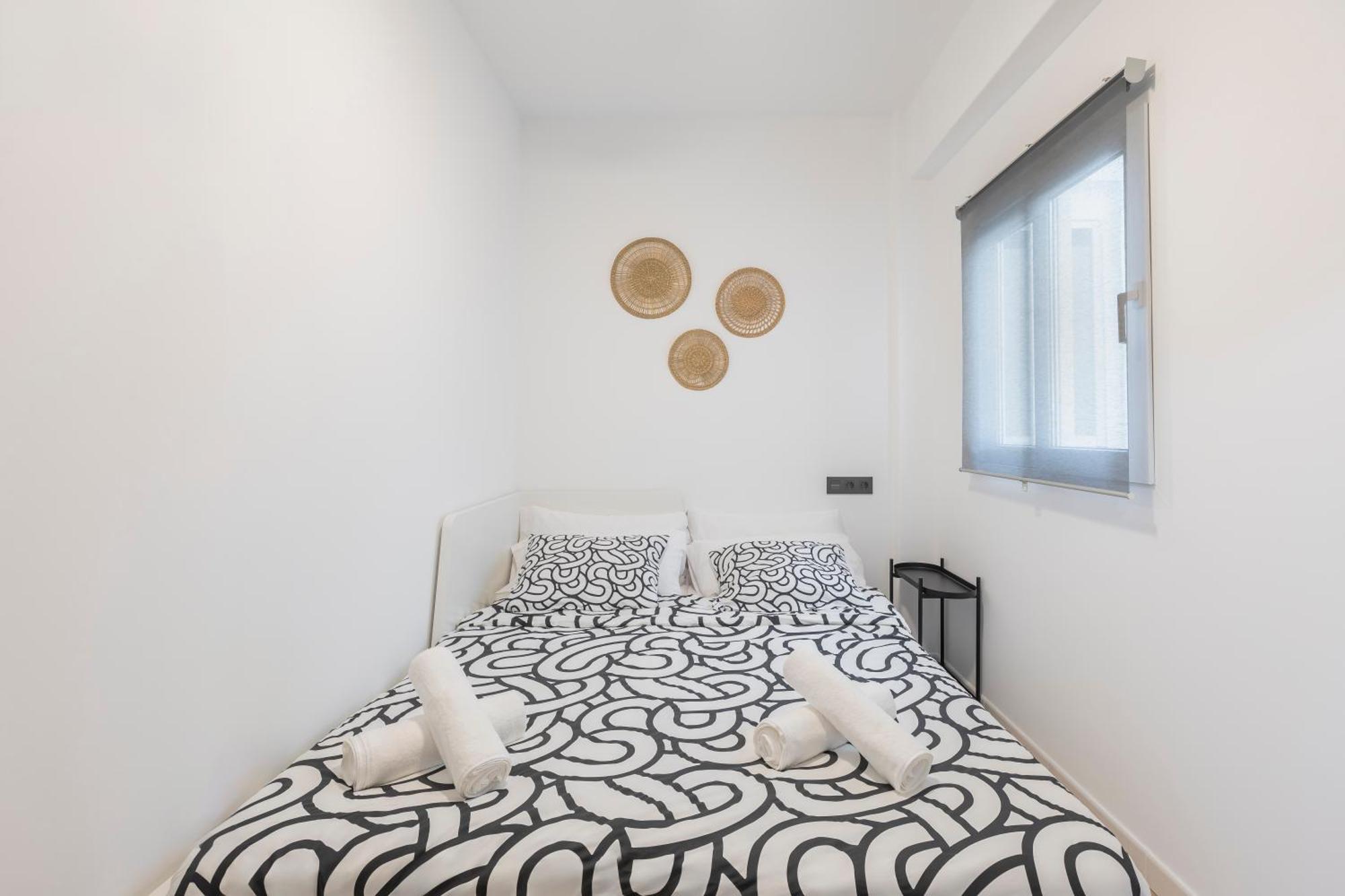 Fully Renovated Apartment In The Heart Of Fuengirola, 2 Min Walk To The Beach Exterior photo