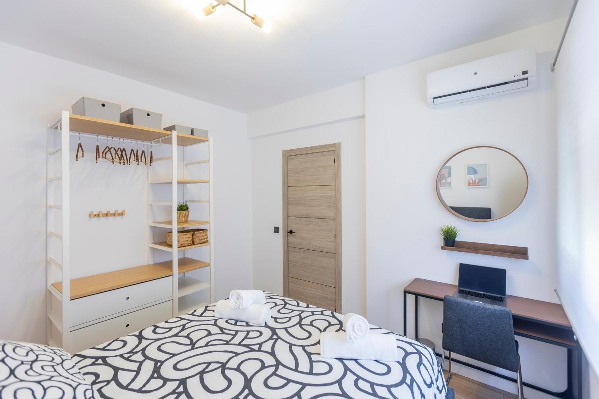 Fully Renovated Apartment In The Heart Of Fuengirola, 2 Min Walk To The Beach Exterior photo